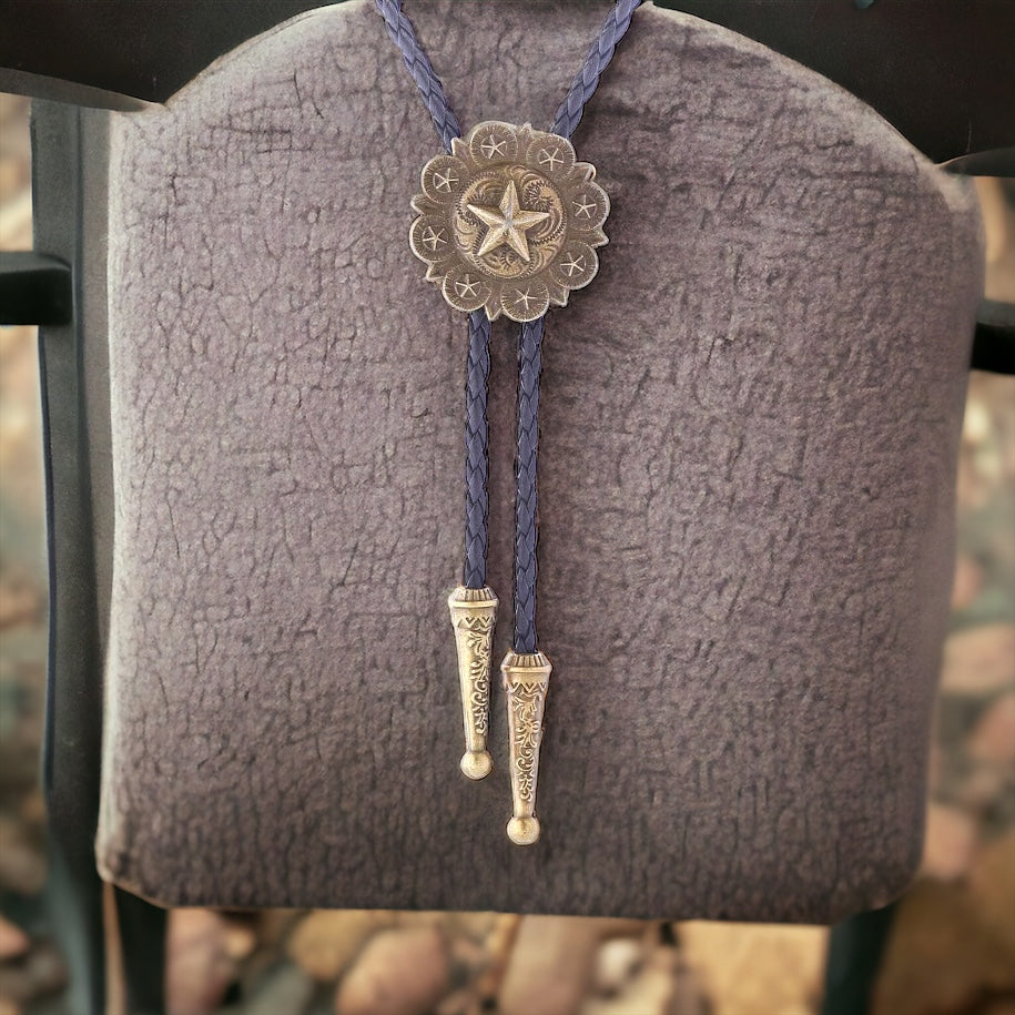 Bolo Tie Texas Star - Collier-cravate de cowboy rustique, accessoire de costume vintage pour le cou avec pendentif en étoile du Texas